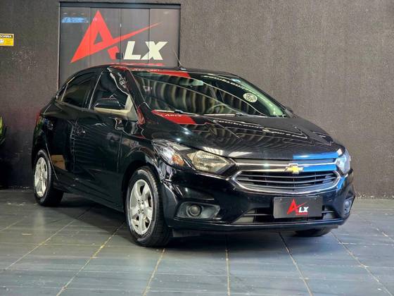 CHEVROLET ONIX 1.4 MPFI LT 8V FLEX 4P MANUAL CHEVROLET ONIX 1.4 MPFI LT 8V FLEX 4P MANUAL
